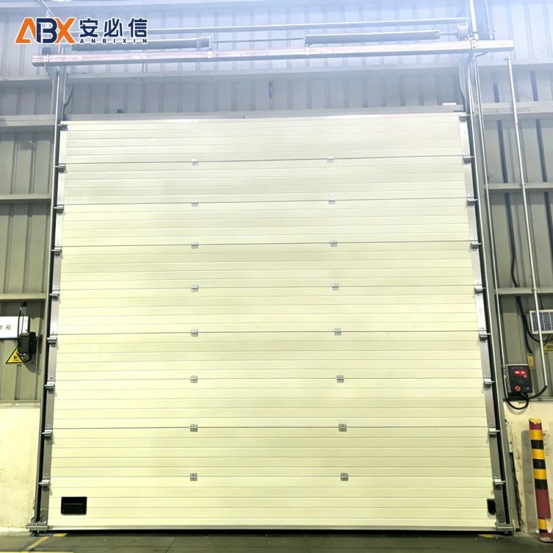 黑河市保温滑升门